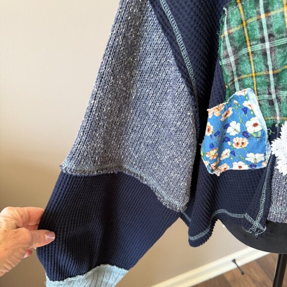 POL Blue Oversized Blocked Patch Floral Long Sleeve Sweater Small - Picture 6 of 12